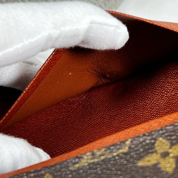 Louis Vuitton WOC— Vintage Porte-Monnaie Tresor Wallet- 2003 - Picture 14 of 16